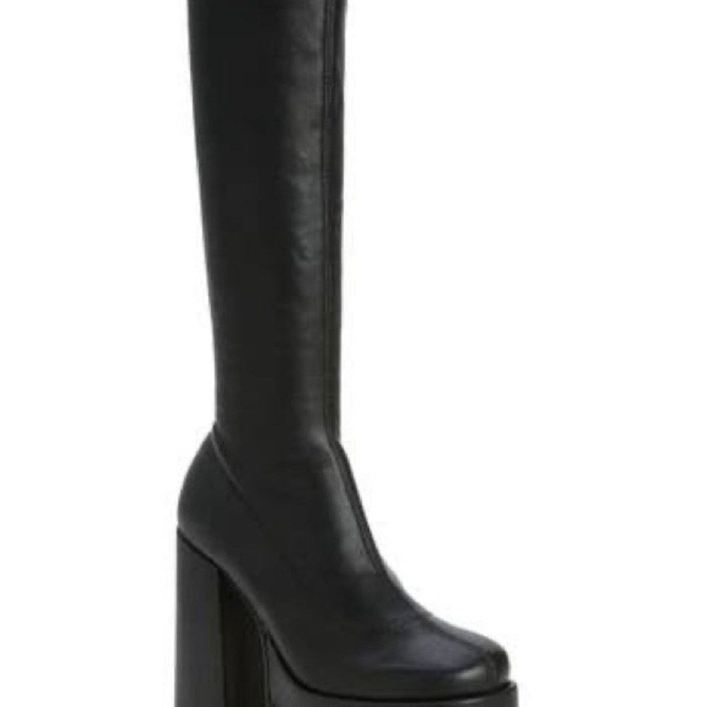 STEVE MADDEN CYPRUS BLACK SIZE 8